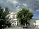 Ново-тихвинский женский монастырь